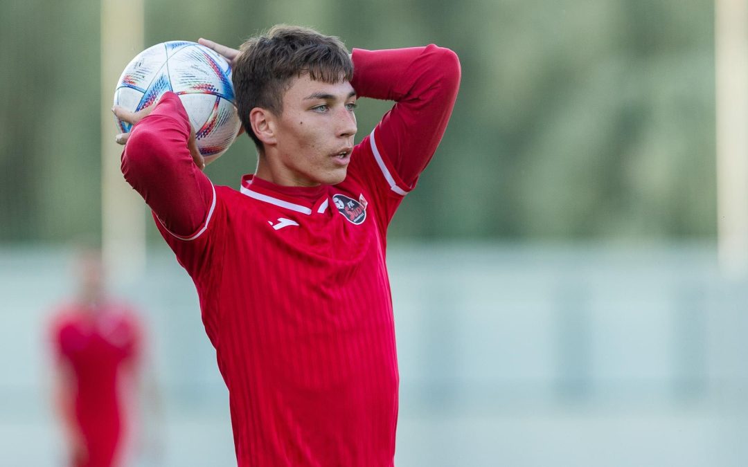 Tautvydas Burdzilauskas dar kartą pakviestas į U-19 Lietuvos vaikinų rinktinės stovyklą